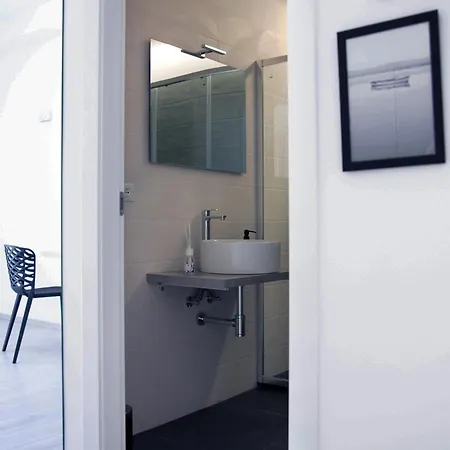 Mani - Con Bagno Privato * Gela