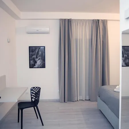 Mani - Con Bagno Privato Guest house