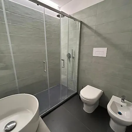 Guest house Mani - Con Bagno Privato *