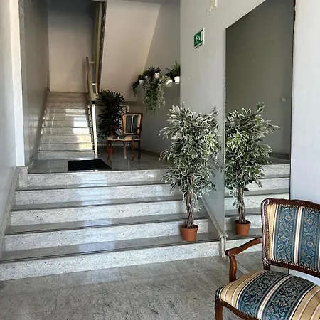 Mani - Con Bagno Privato