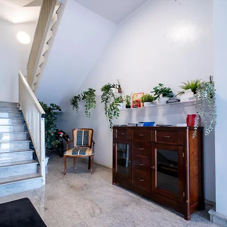 Mani - Con Bagno Privato