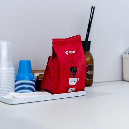 Mani - Con Bagno Privato Gela